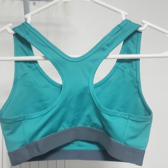 Nike Dri-Fit Sports Bra - Picture 2 of 3